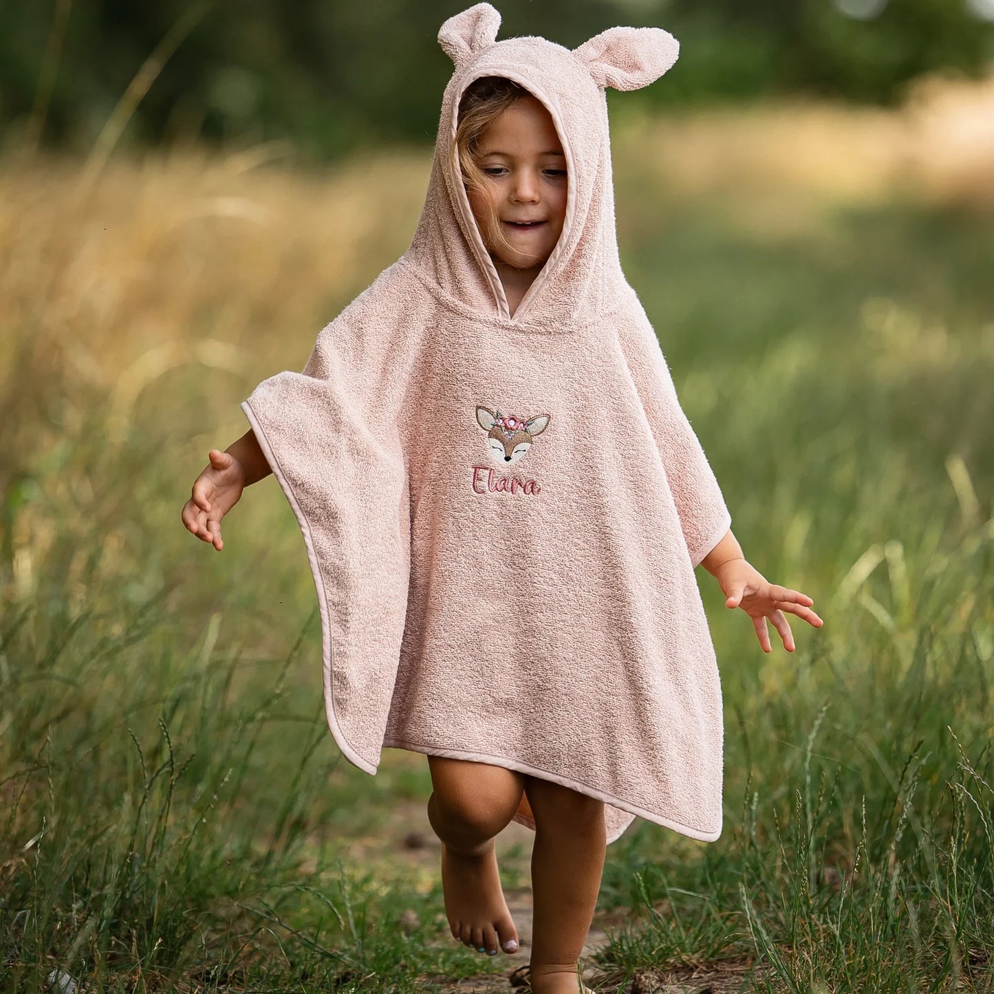 Badeponcho - Reh und Personalisierung