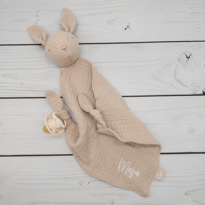 Schmusetuch Hase aus Musselin – mit Name bestickt & Schnullerhalter