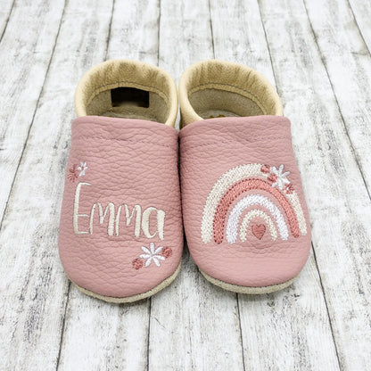 Krabbelschuhe aus Leder - personalisierbar mit verschiedenen Regenbogen