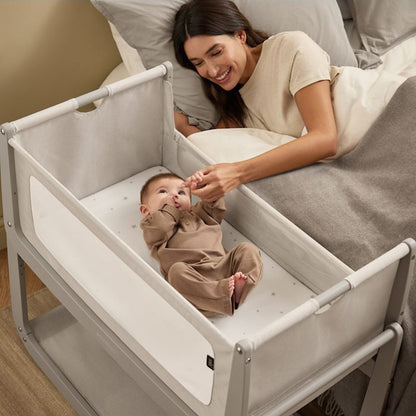 Snüz Beistellbetten – Nähe, Geborgenheit und erholsamer Babyschlaf