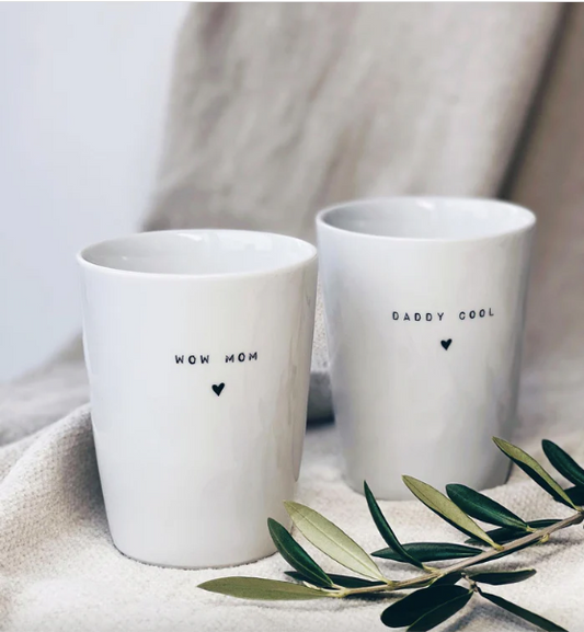 Porzellanbecher „Papa Cool“ & „Wow Mom“ – handgefertigt