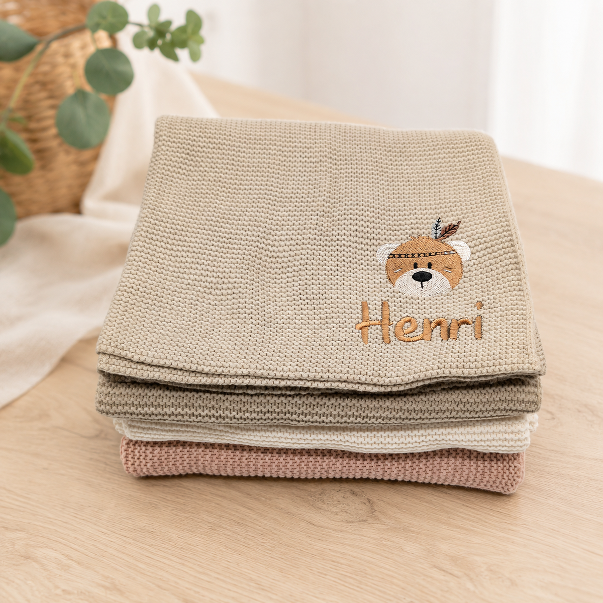 Personalisierte Babydecke mit Bär