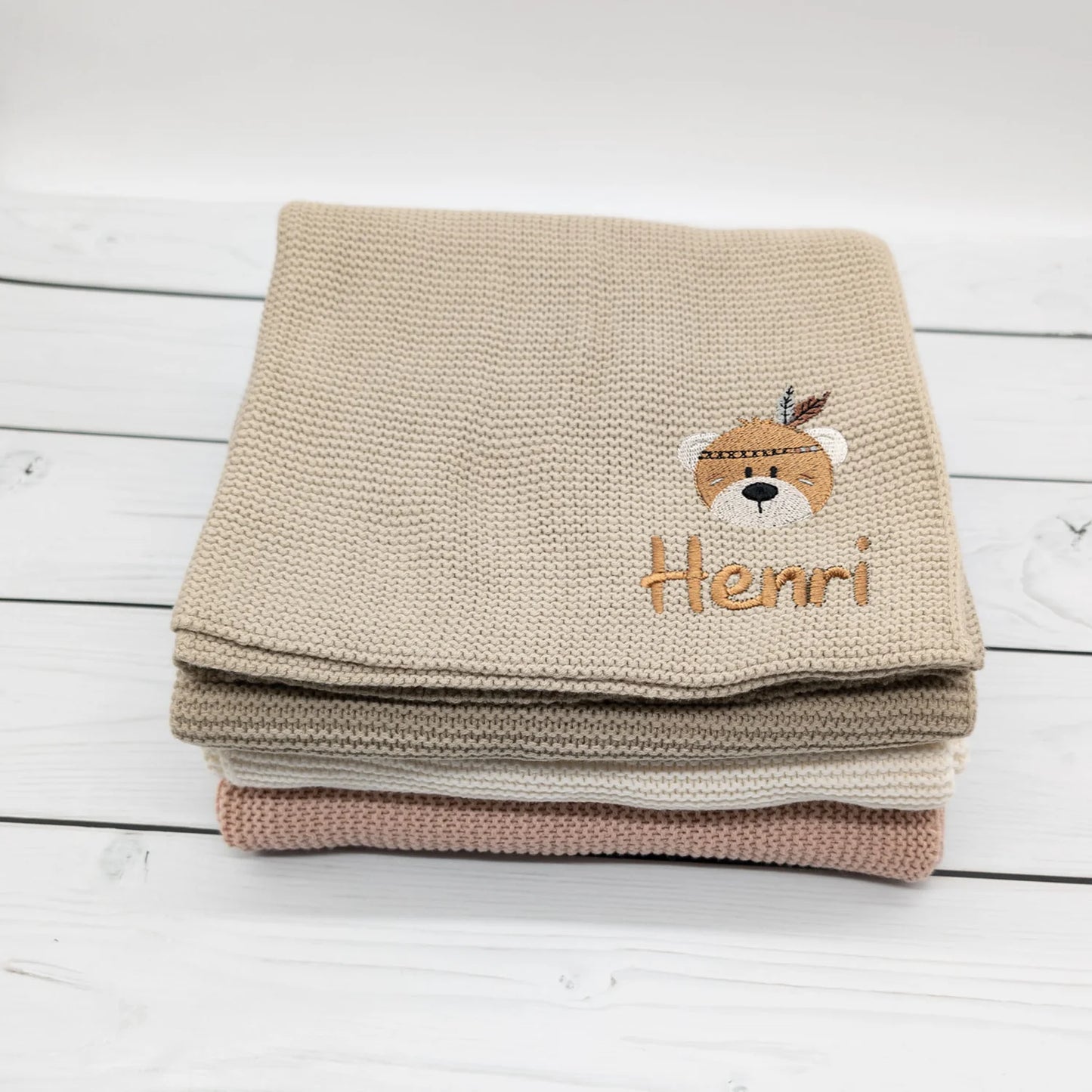 Personalisierte Babydecke mit Bär