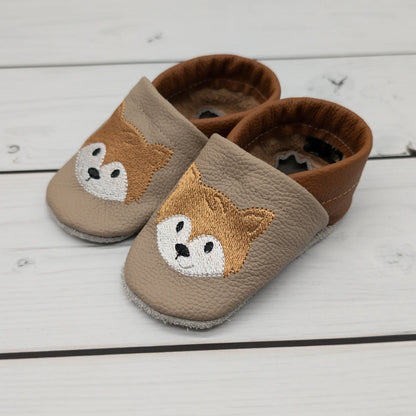 Krabbelschuhe aus Leder - personalisierbar mit Fuchs