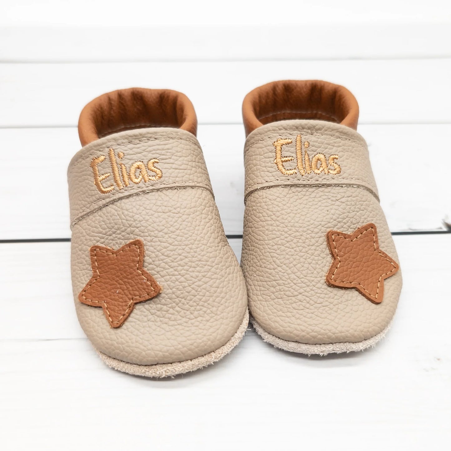 Krabbelschuhe aus Leder - personalisierbar Stern