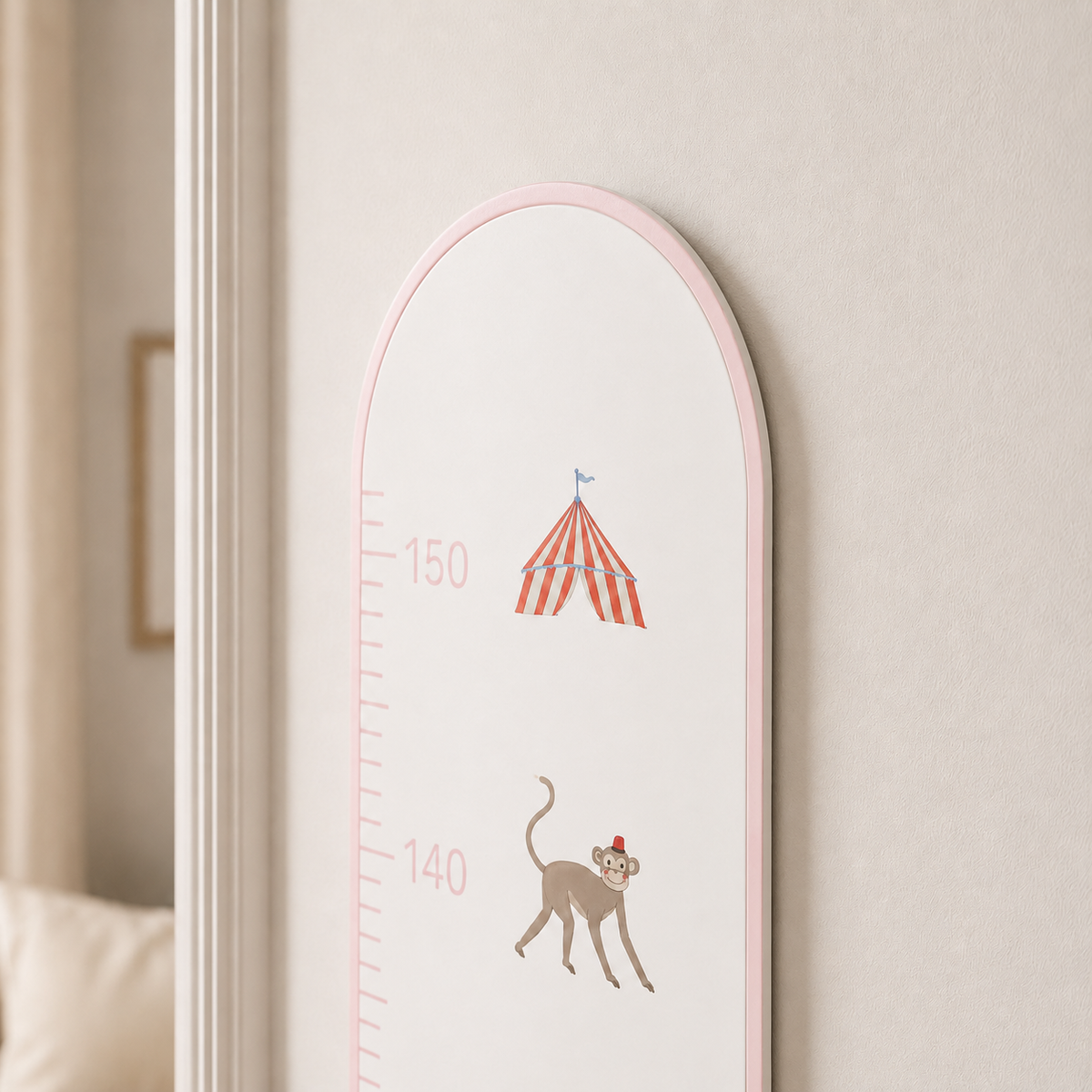 Messlatte handbemalt - Isle of Dogs Design