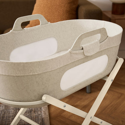 SnüzBaskit Moseskorb Baby Nestchen – Der mobile Schlafplatz für geborgene Babymomente
