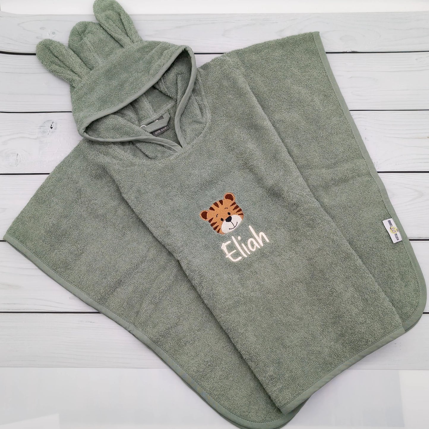 Personalisierter Badeponcho für Kinder mit Namen – weicher Frottee mit Kapuze