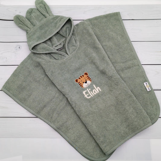 Personalisierter Badeponcho für Kinder mit Namen – weicher Frottee mit Kapuze